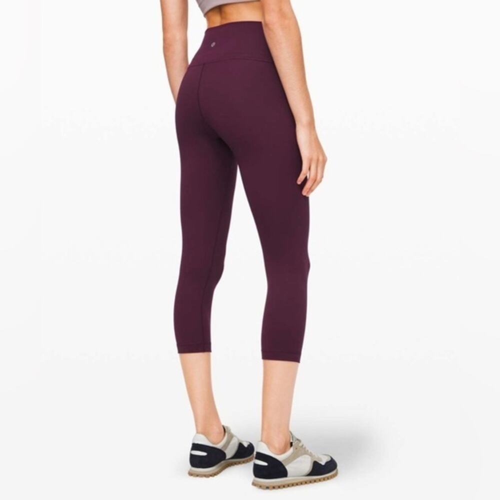 Lululemon Arctic Plum Maroon Red Wunder Under Crop Athletic High Rise Leggings 4